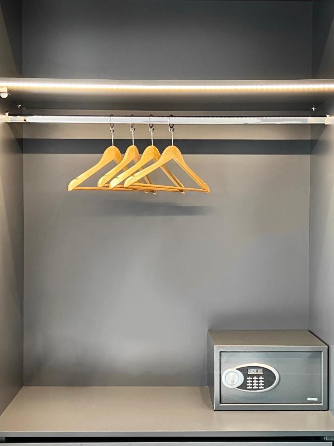 Icon Urban Living Aparthotel Thessaloniki Buitenkant foto