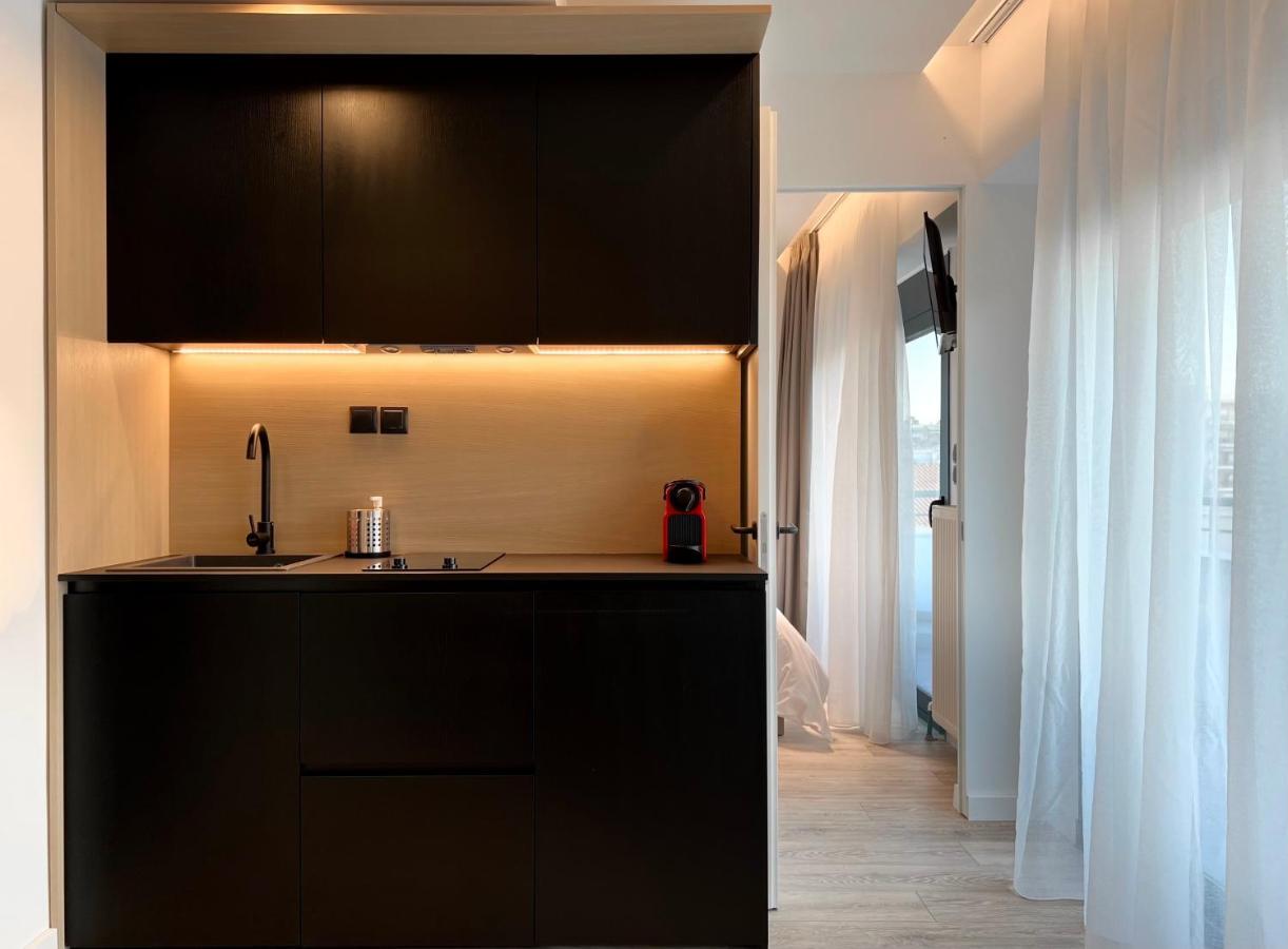 Icon Urban Living Aparthotel Thessaloniki Buitenkant foto