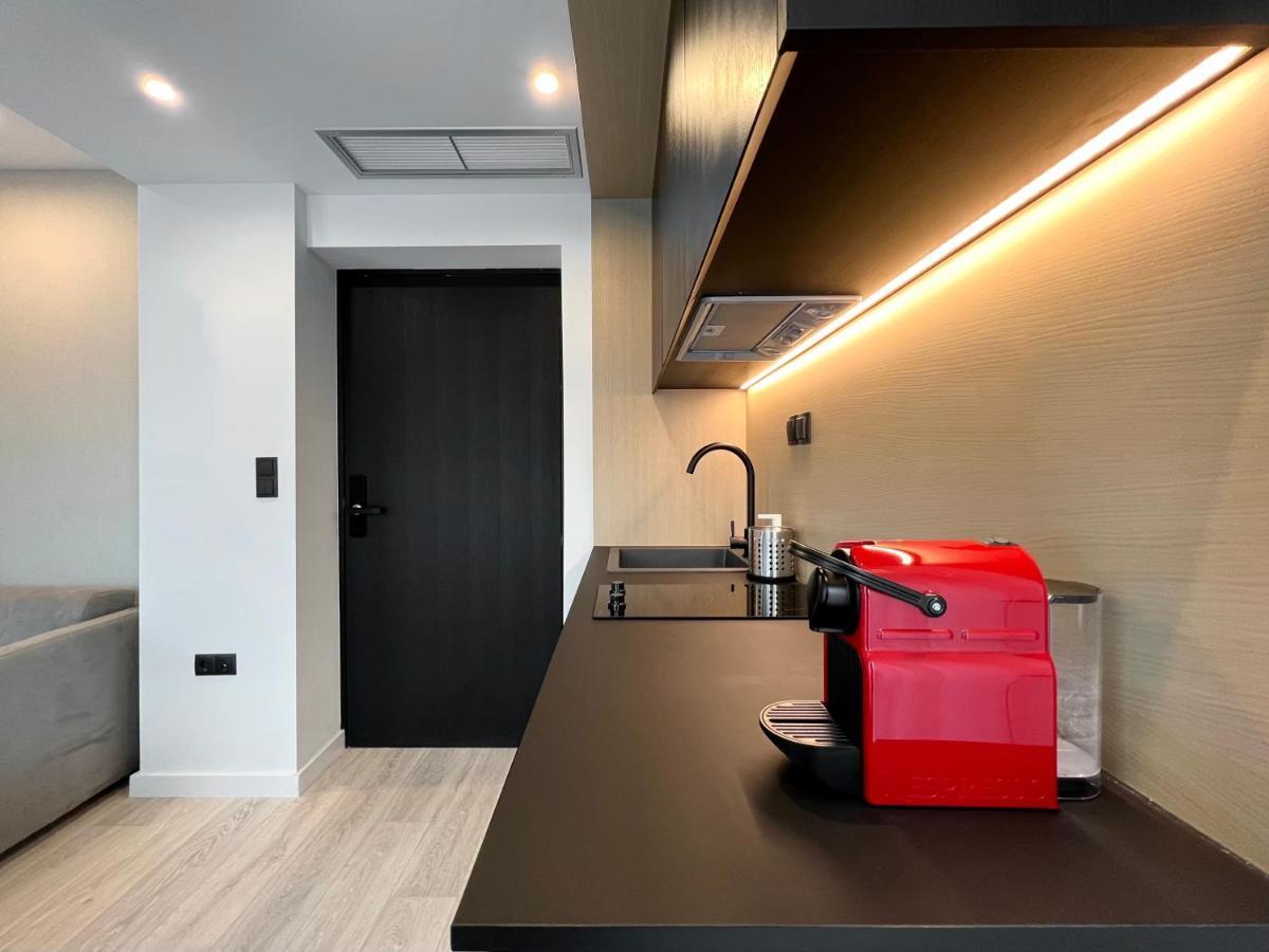 Icon Urban Living Aparthotel Thessaloniki Buitenkant foto