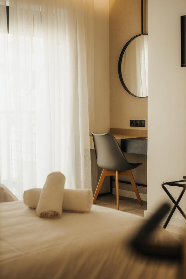 Icon Urban Living Aparthotel Thessaloniki Buitenkant foto